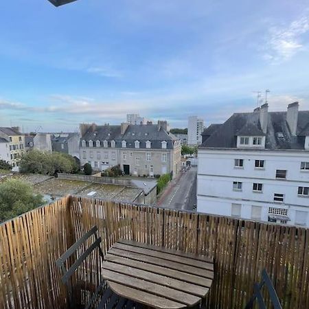 Charmant Appartement T3 Avec Balcon, Centre-Ville 洛里昂 外观 照片