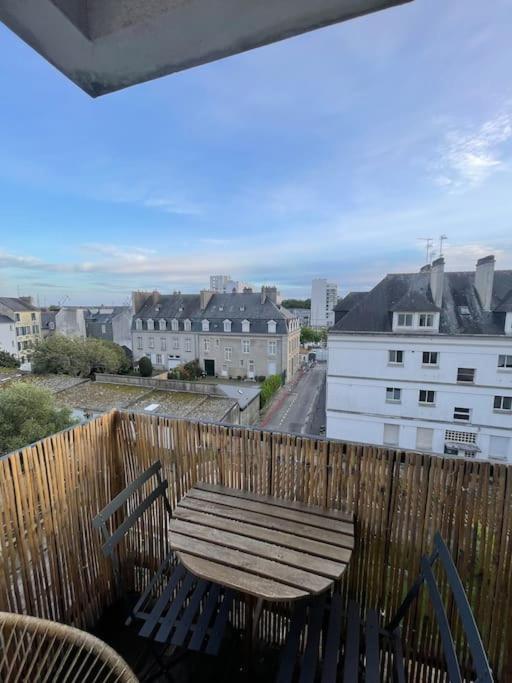 Charmant Appartement T3 Avec Balcon, Centre-Ville 洛里昂 外观 照片